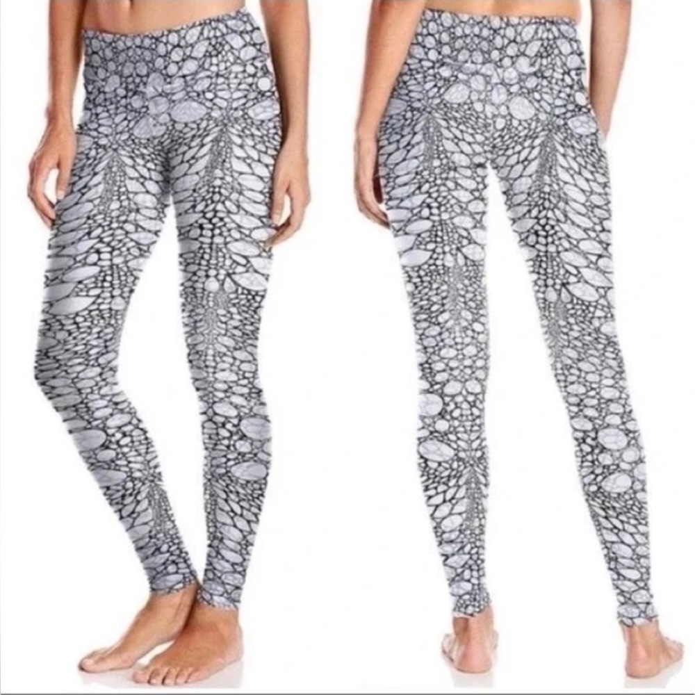 Alo Yoga Airbrush Leggings